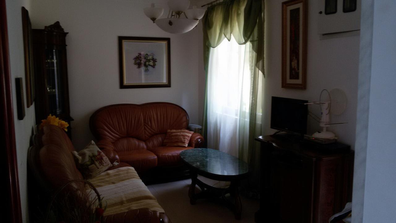 Apartment Botanicheskiy Sad Сутоморе Экстерьер фото